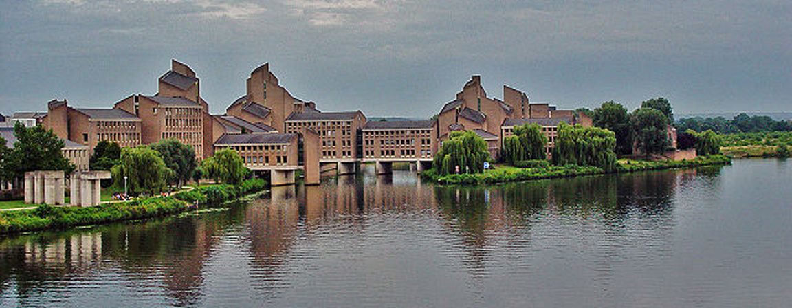 Das Gouvernement an der Maas: 1992 wurde hier der Vertrag von Maastricht unterzeichnet